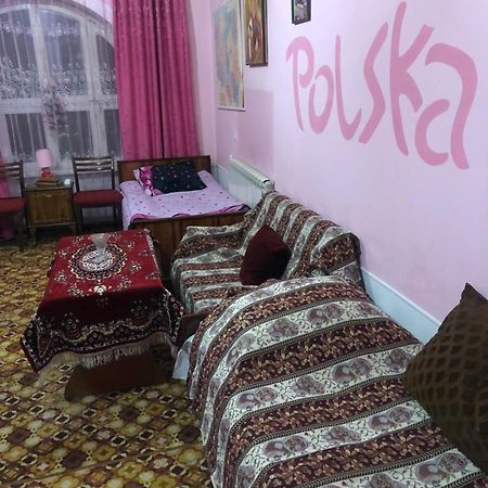 Guest House Dompolski 久姆里 外观 照片