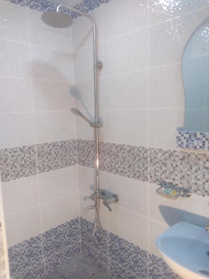 Guest House Dompolski 久姆里 外观 照片