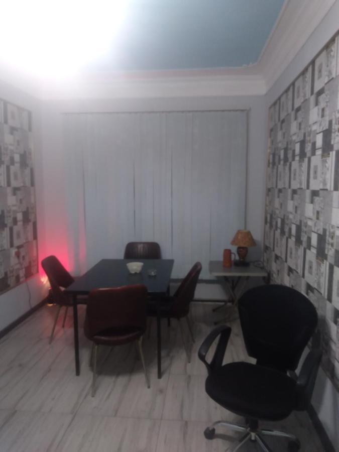 Guest House Dompolski 久姆里 外观 照片