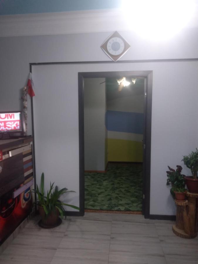 Guest House Dompolski 久姆里 外观 照片
