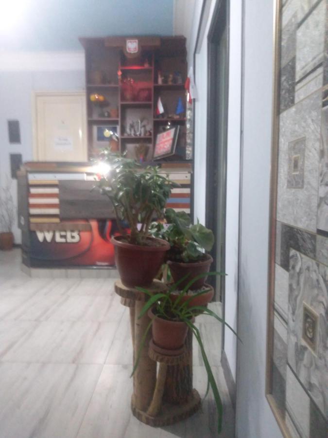 Guest House Dompolski 久姆里 外观 照片