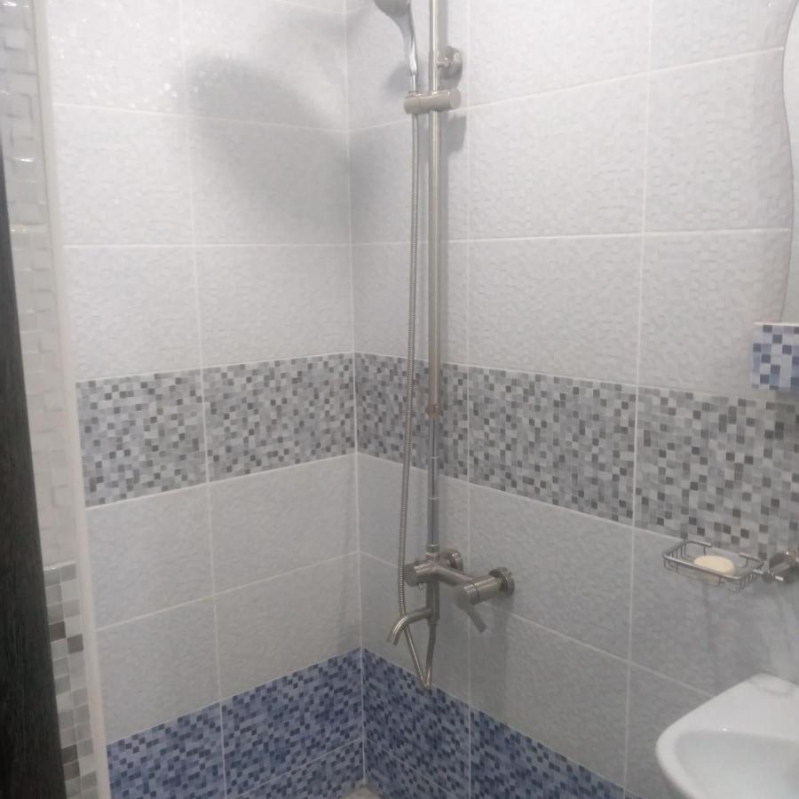 Guest House Dompolski 久姆里 外观 照片