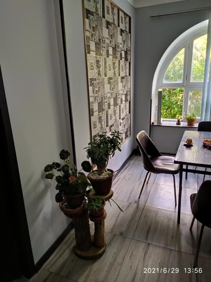 Guest House Dompolski 久姆里 外观 照片
