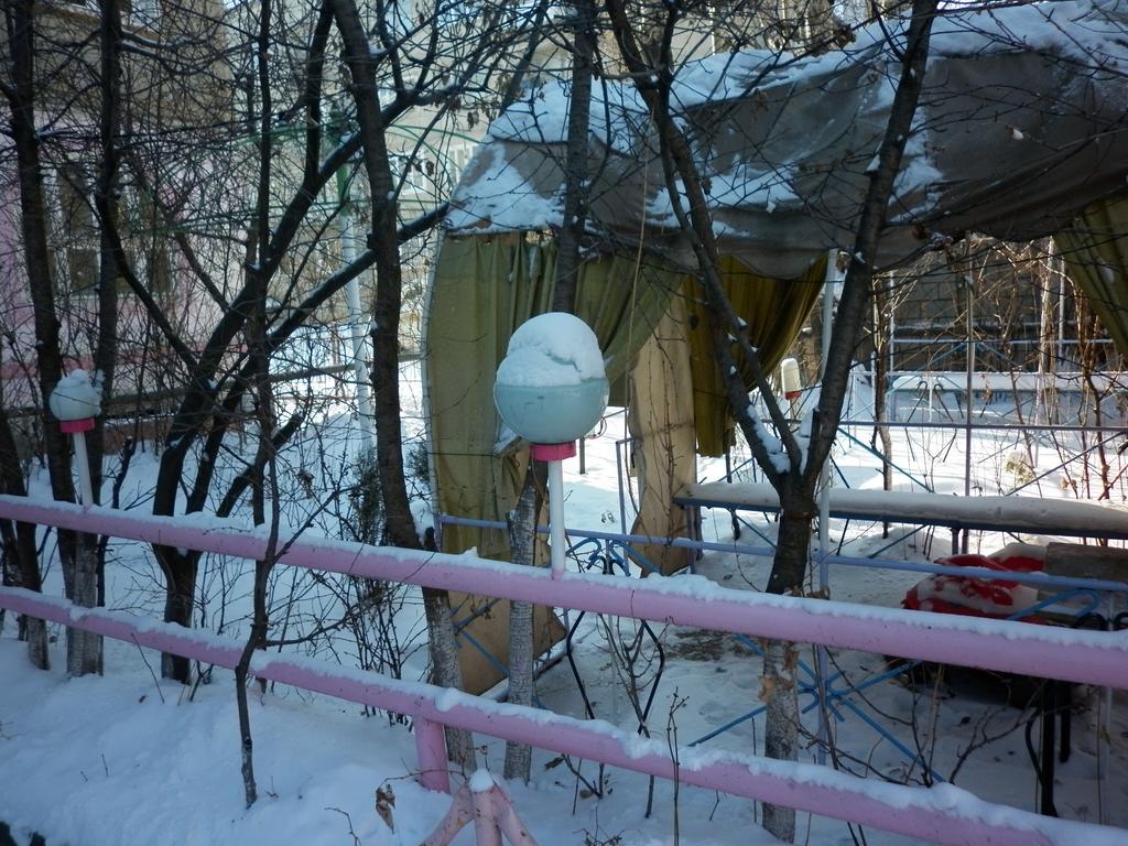 Guest House Dompolski 久姆里 外观 照片