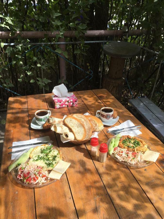 Guest House Dompolski 久姆里 外观 照片